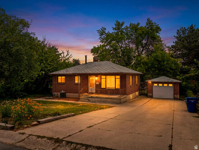 Property Photo:  4404 S 2900 E  UT 84124 