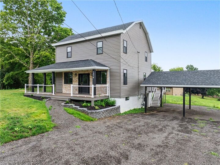 Property Photo: 1076 Chapel Rd PA 15061