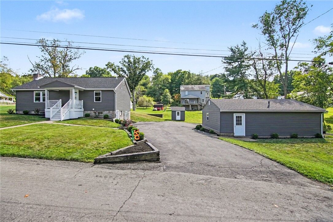 Property Photo: 502 Clyde St PA 15071