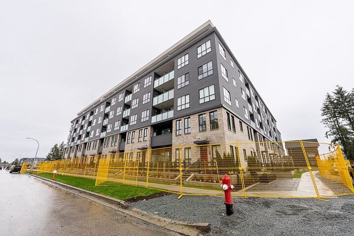Property Photo: 15738 85 Avenue 506 BC V4N 6Y1