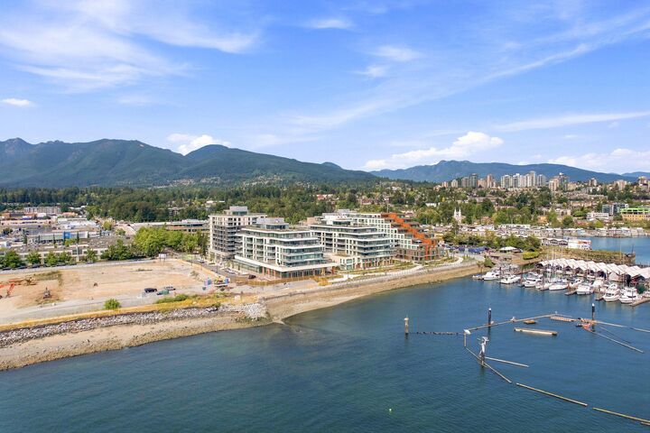 785 Harbour Way 301 — photo 1