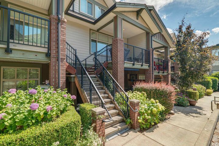 6655 192 Street 208 — photo 1