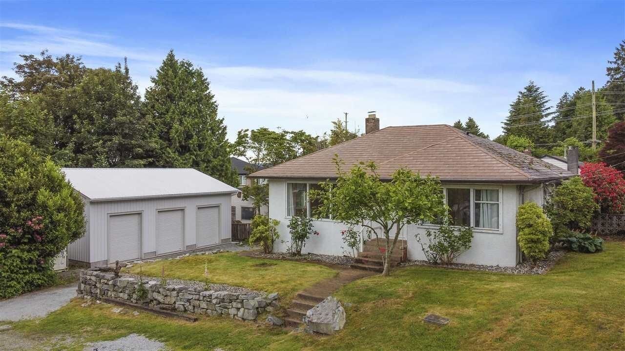Property Photo: 7489 Maple Street BC V2V 3N8