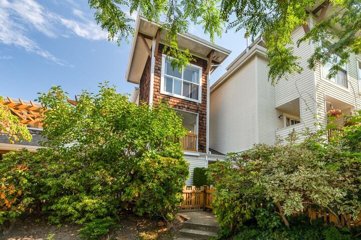 Property Photo:  7100 Lynnwood Drive 7  BC V7C 5S8 