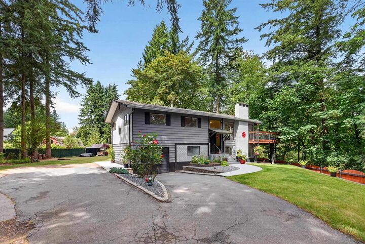 Property Photo: 24299 55 Avenue BC V2Z 2N5