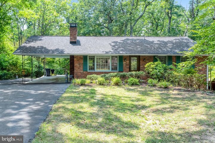 Property Photo:  18355 Sharon Road  VA 22172 
