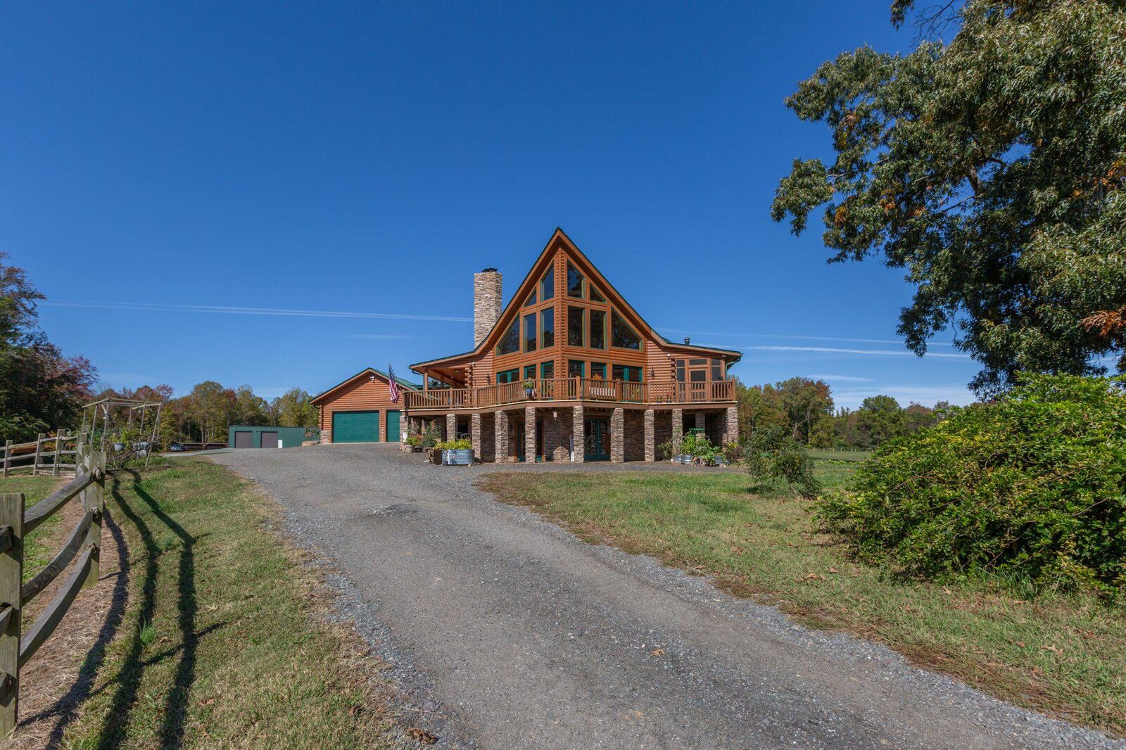 Property Photo: 5405 Kings Highway Highway VA 22485
