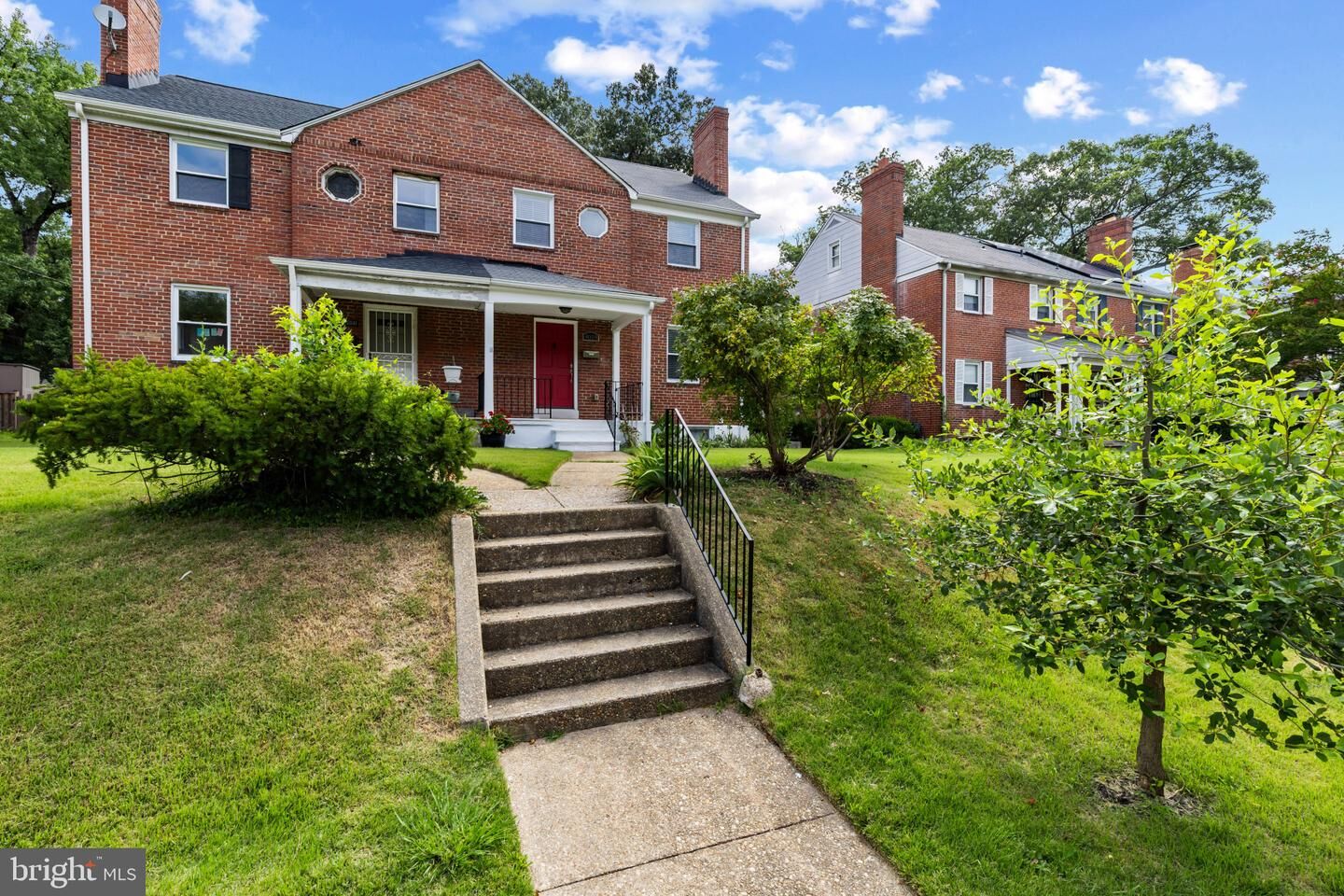 Property Photo:  4019 The Alameda  MD 21218 