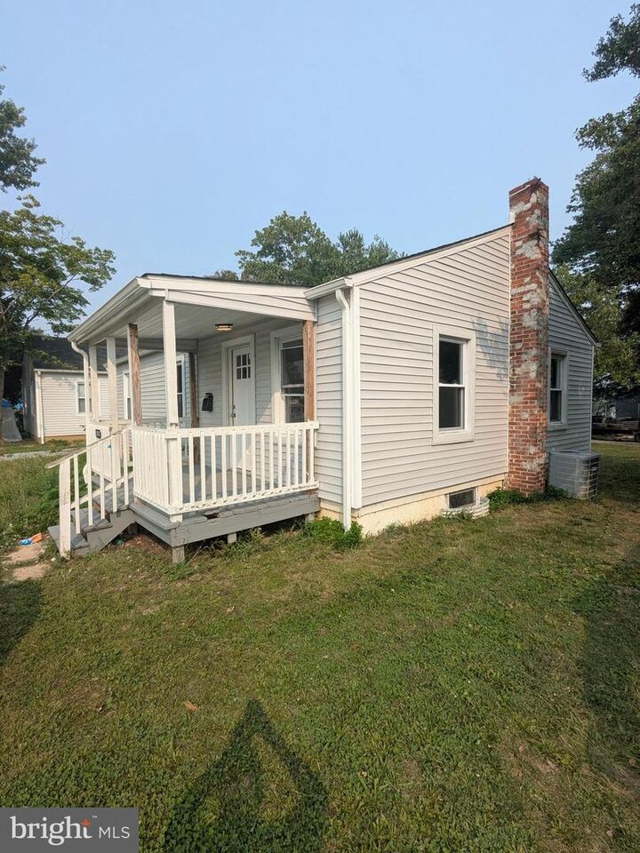 Property Photo:  1013 School Lane Road  NJ 08302 