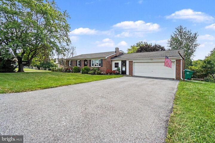 Property Photo:  5975 Clover Road  PA 17112 