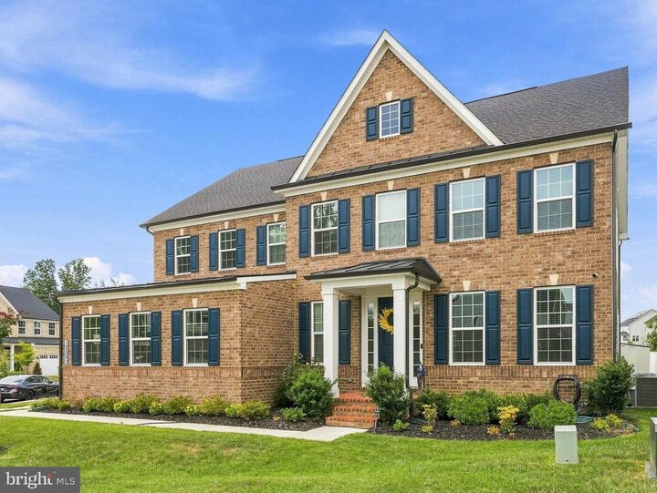 Property Photo: 15503 Twin River Cir MD 20716
