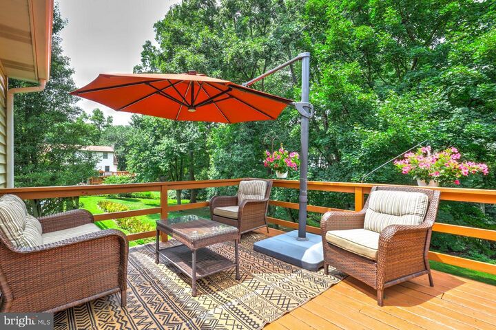 Property Photo:  66 Slaymaker Hill Road  PA 17535 