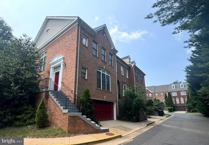 Property Photo: 6505 Nightwind Court VA 22312