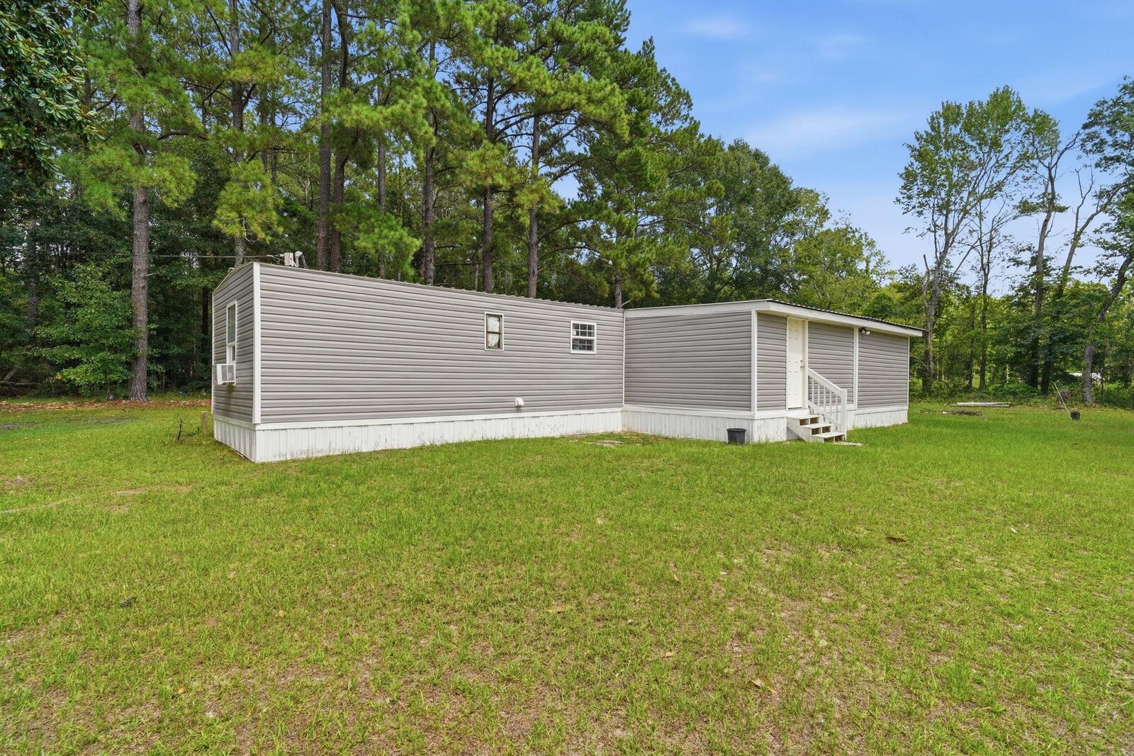 Property Photo:  153 Crepe Myrtle Dr.  SC 29569 