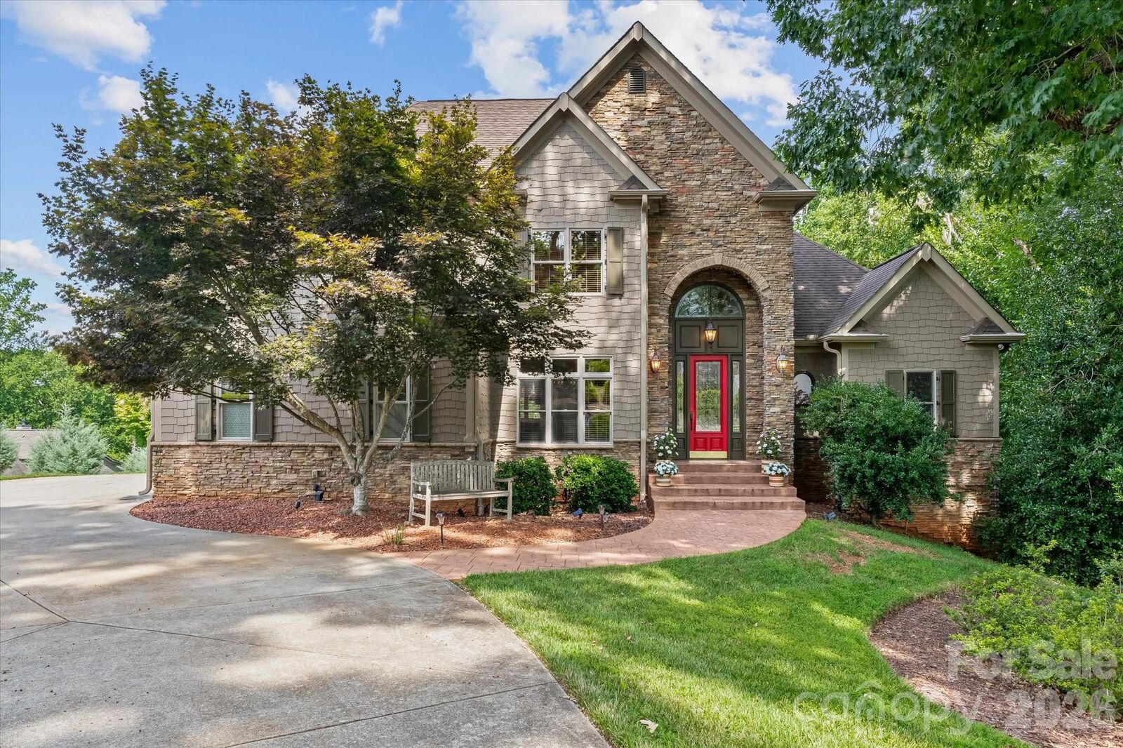 Property Photo:  121 Creek Cove Lane  NC 28677 