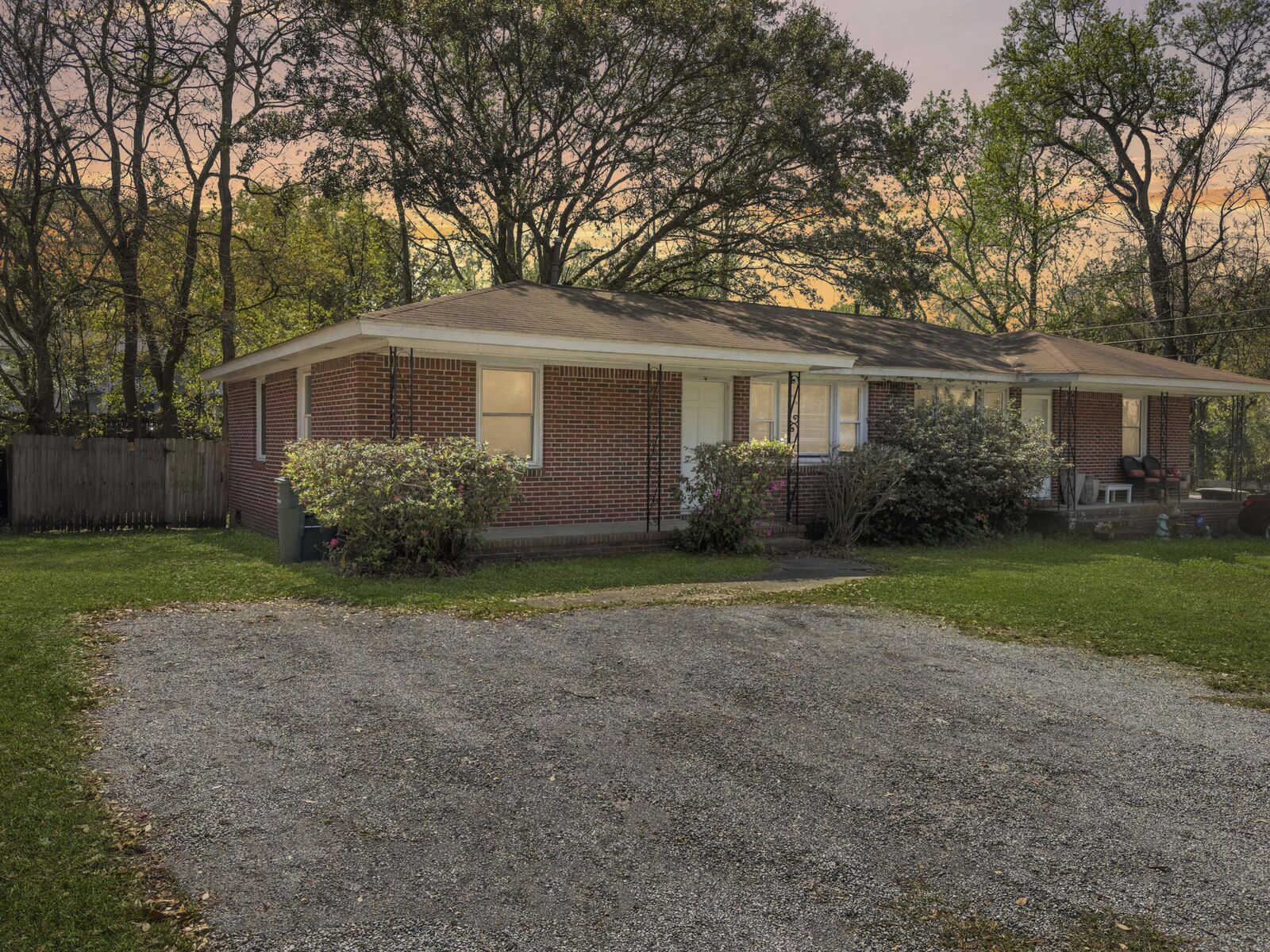 Property Photo:  1129 Berkeley Street  SC 29410 
