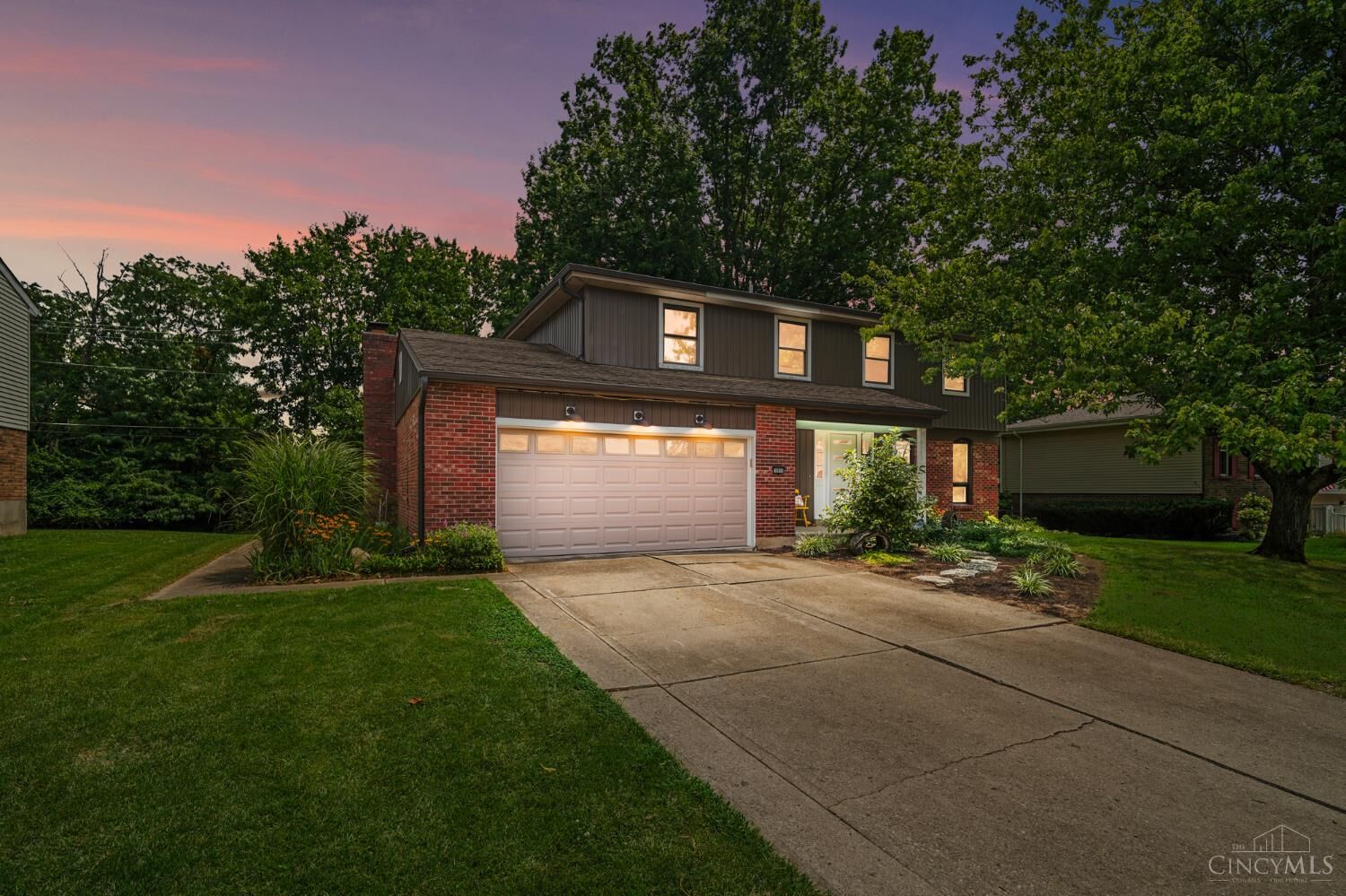 Property Photo: 10816 Wengate Lane OH 45241