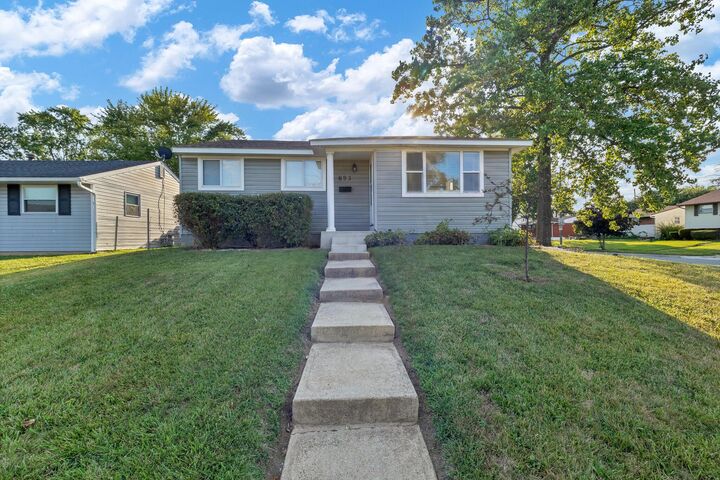 Property Photo:  693 Maurine Drive  OH 43228 