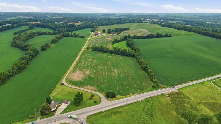 Property Photo:  3484 Cincinnati Zanesville NE Road  OH 43130 