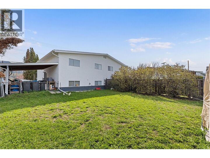 Property Photo: 600 - 602 Rutland Road South BC V1X 3A3