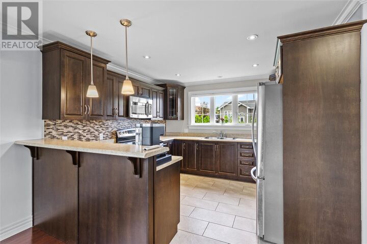 Property Photo:  9 Agustus Avenue  NL A1X 0G1 
