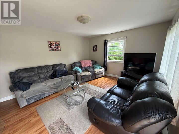 Property Photo:  8 St Clare Avenue  NL A1Y 1B8 