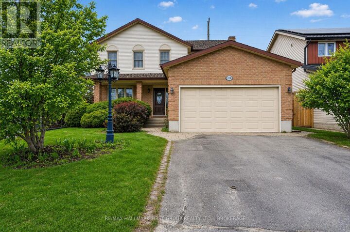 1130 Caitlin Crescent — photo 1