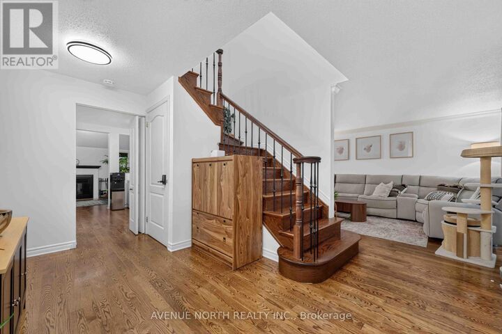 Property Photo:  678 Thicket Way  ON K4A 3B2 