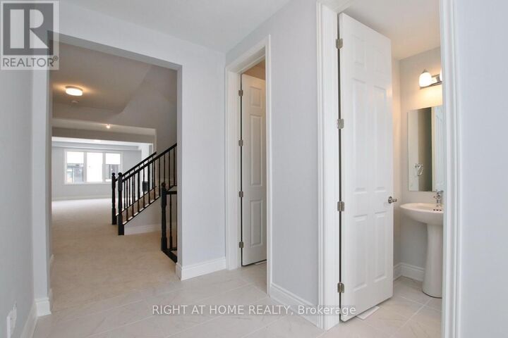 Property Photo:  205 Yearling Circle  ON K0A 2Z0 