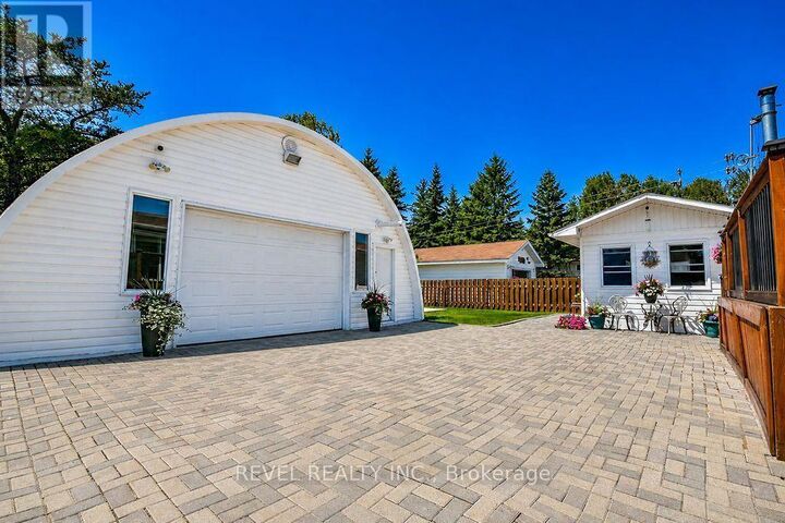 Property Photo:  57 Hudson Crescent  ON P4N 7R1 