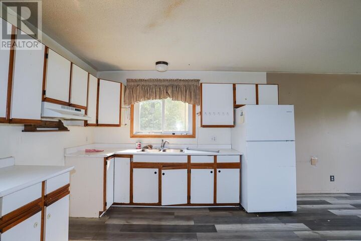 Property Photo: 370 Old Highway 17 N ON P0S 1E0