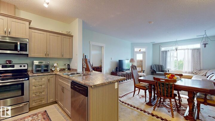 Property Photo: 511 Queen Street 304 AB T7X 0G4