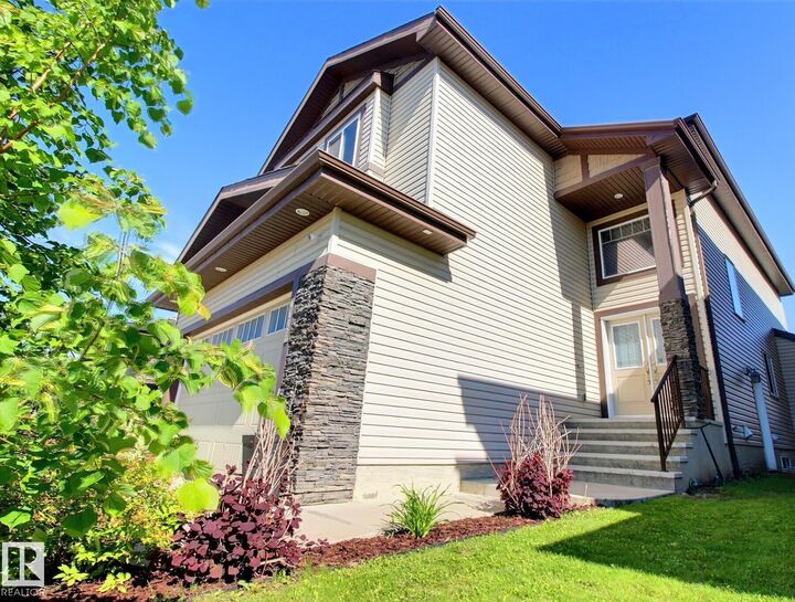 Property Photo:  4642 Charles Way SW  AB T6W 3H1 