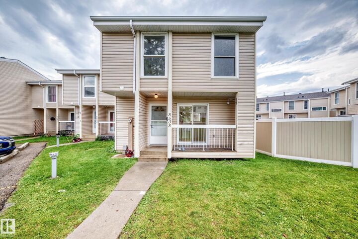 Property Photo:  5535 144A Avenue NW  AB T5R 3R2 