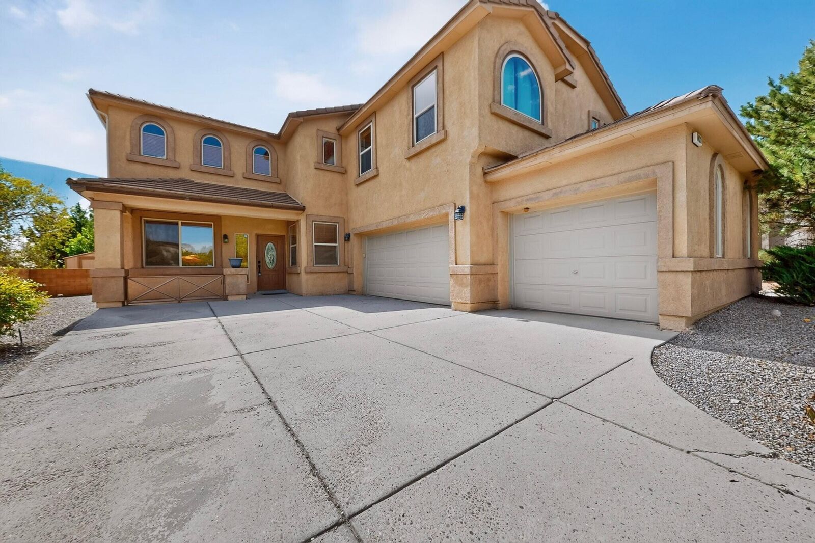 Property Photo:  1433 Ducale Drive SE  NM 87124 