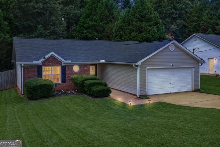 Property Photo:  59 Canterbury Drive  GA 30220 