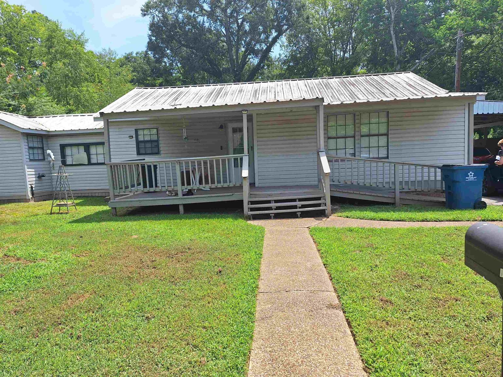 Property Photo:  1002 N North St  TX 75647 