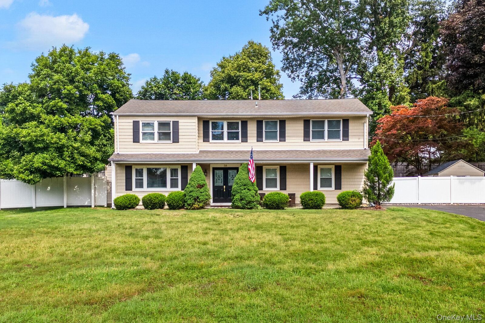 Property Photo:  38 Hale Place  NY 10983 