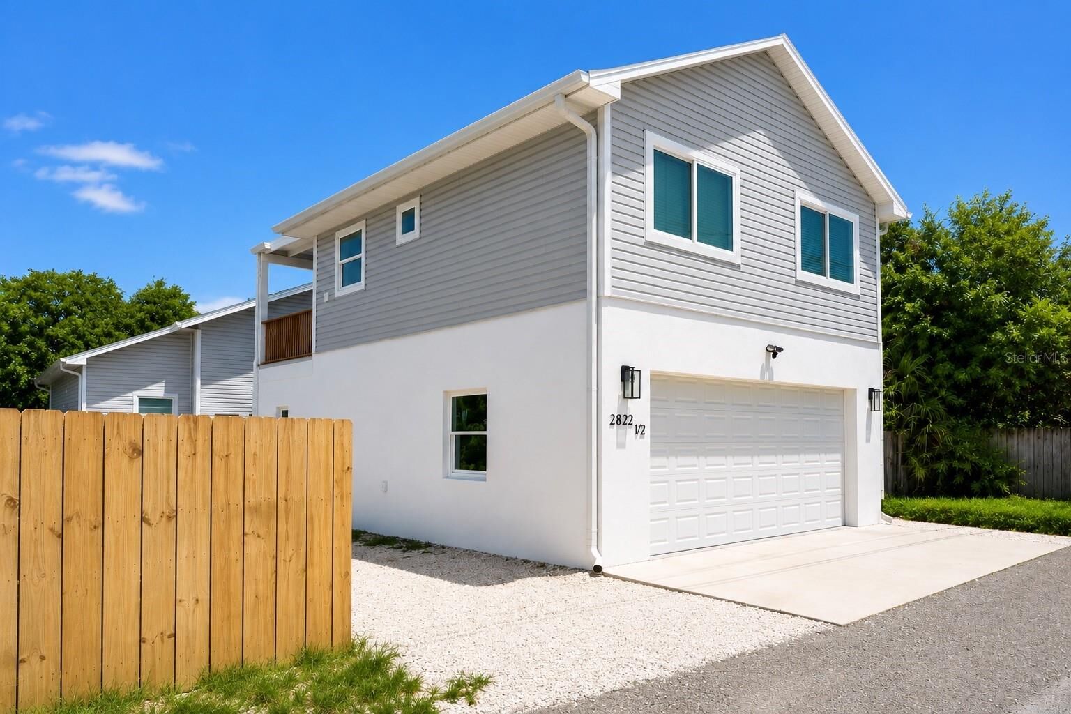 Property Photo: 2822 1/2 11th St N FL 33704