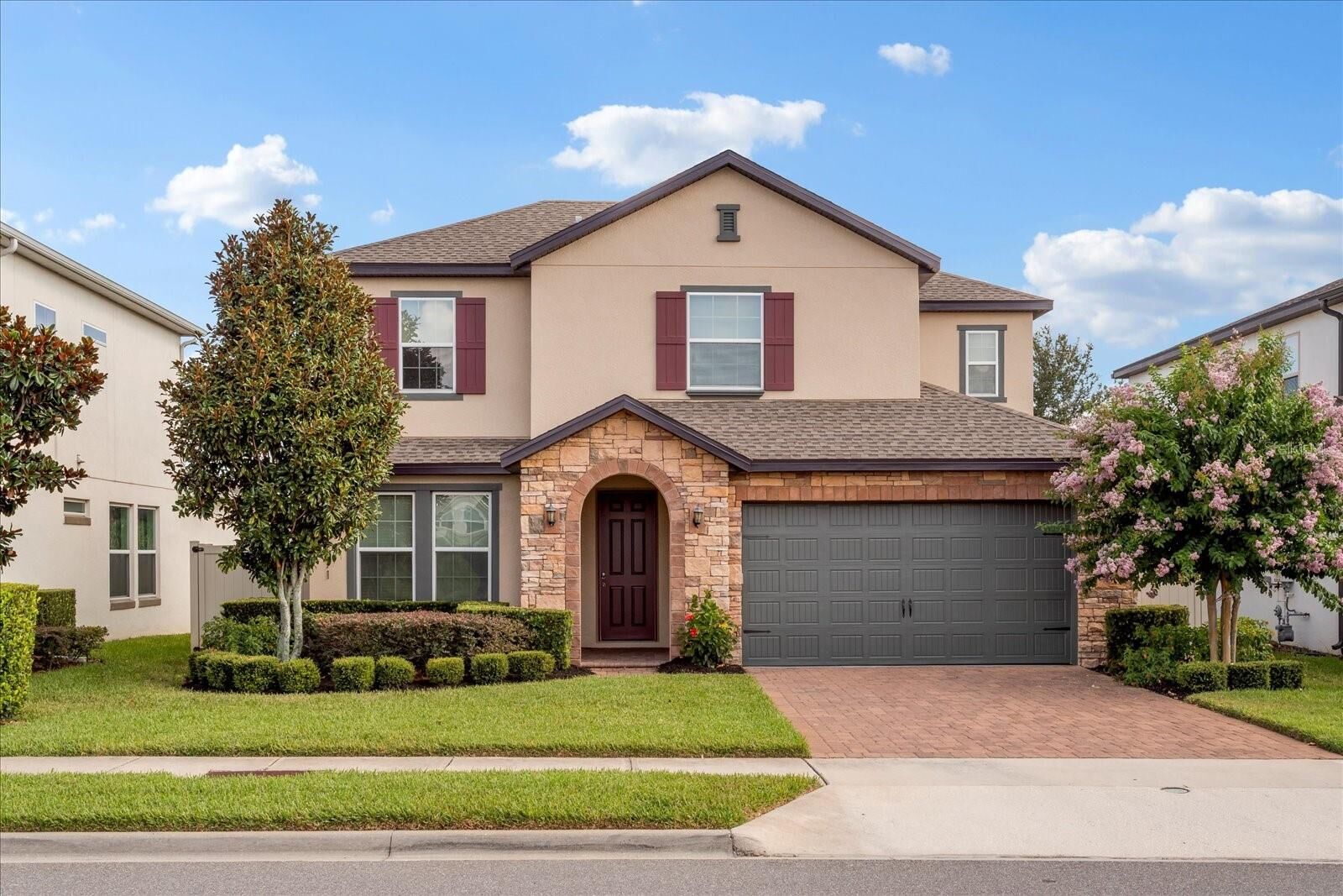 Property Photo: 16971 Tradewind Point FL 34787