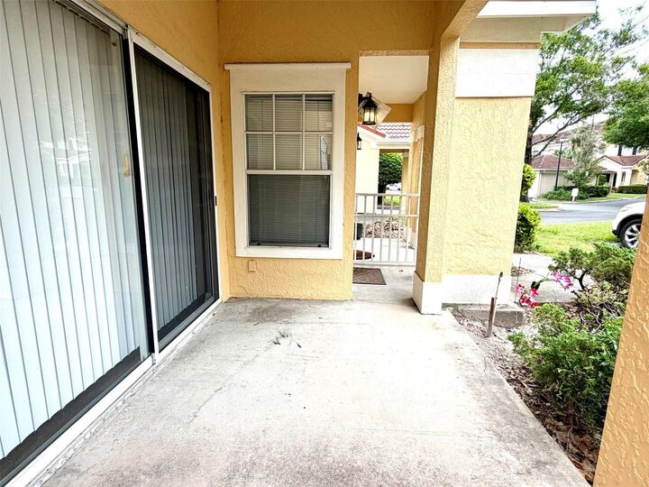 Property Photo: 413 Arbor Lakes Circle 413 FL 32771