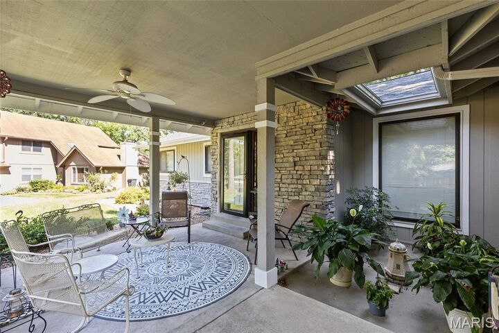 Property Photo:  4 Nantua Court  MO 63367 