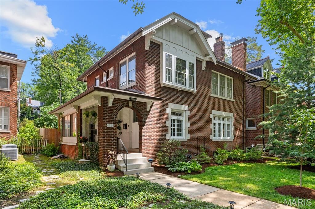 Property Photo:  6959 Waterman Avenue  MO 63130 
