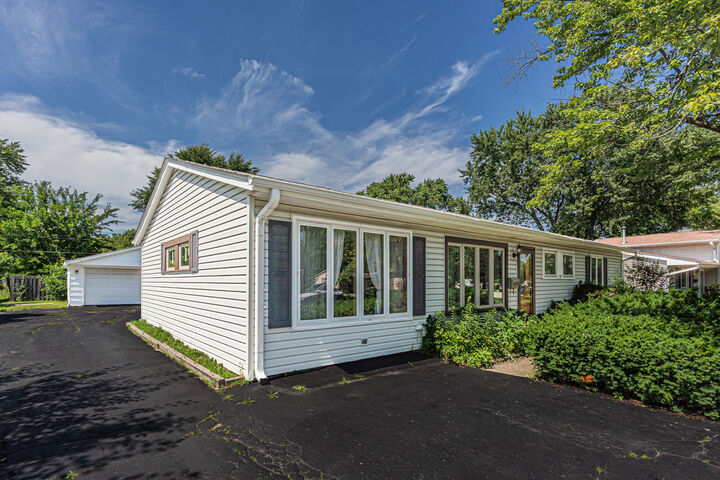 Property Photo:  36672 N Traer Terrace  IL 60031 