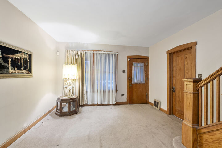 Property Photo:  2630 N Major Avenue  IL 60639 
