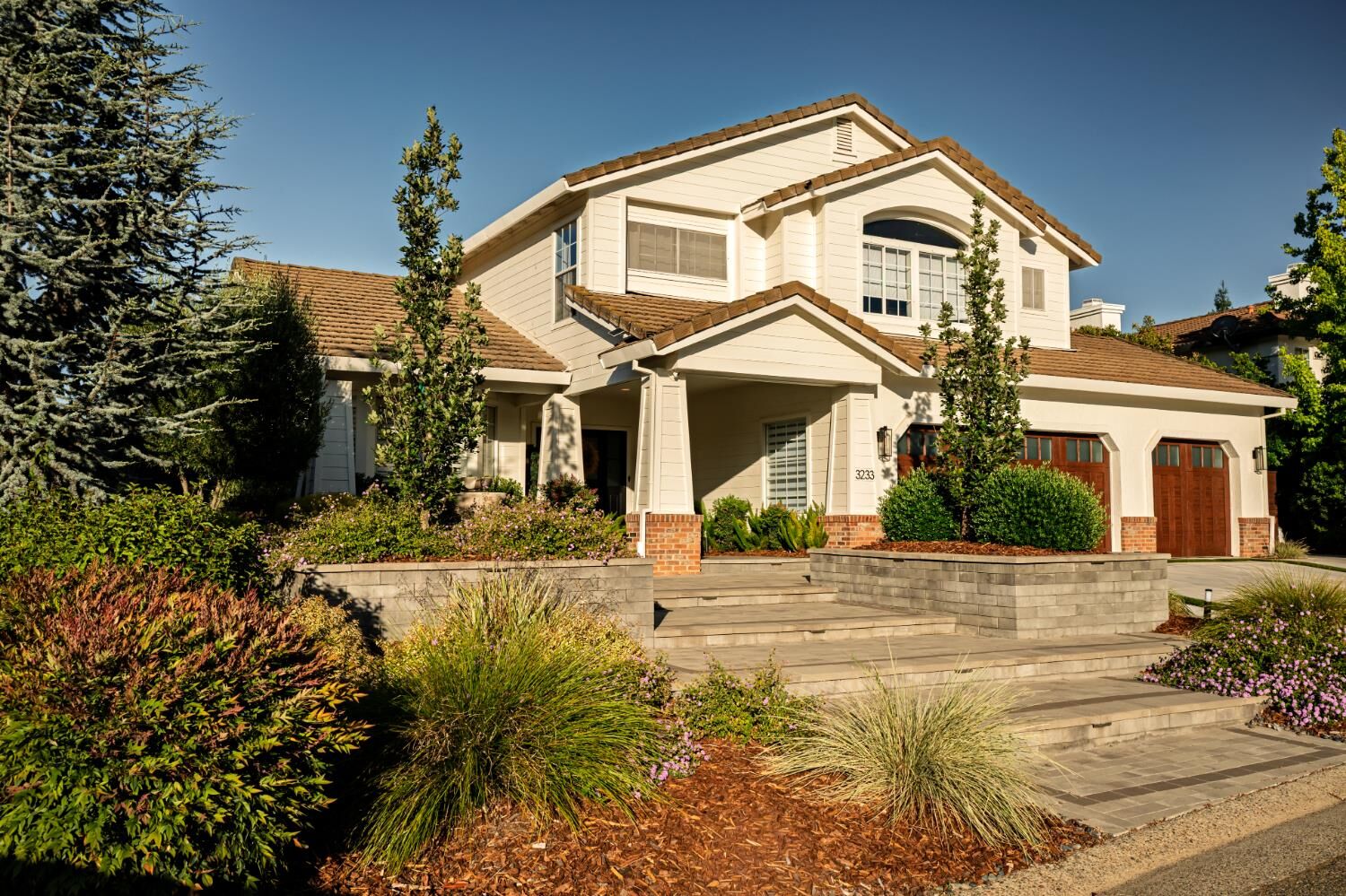Property Photo:  3233 Kensington Drive  CA 95762 