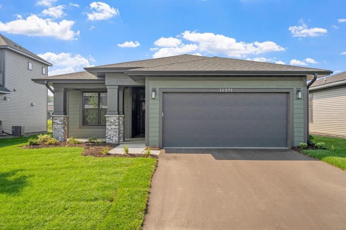 Property Photo:  10479 Robinwood Road  MN 55318 