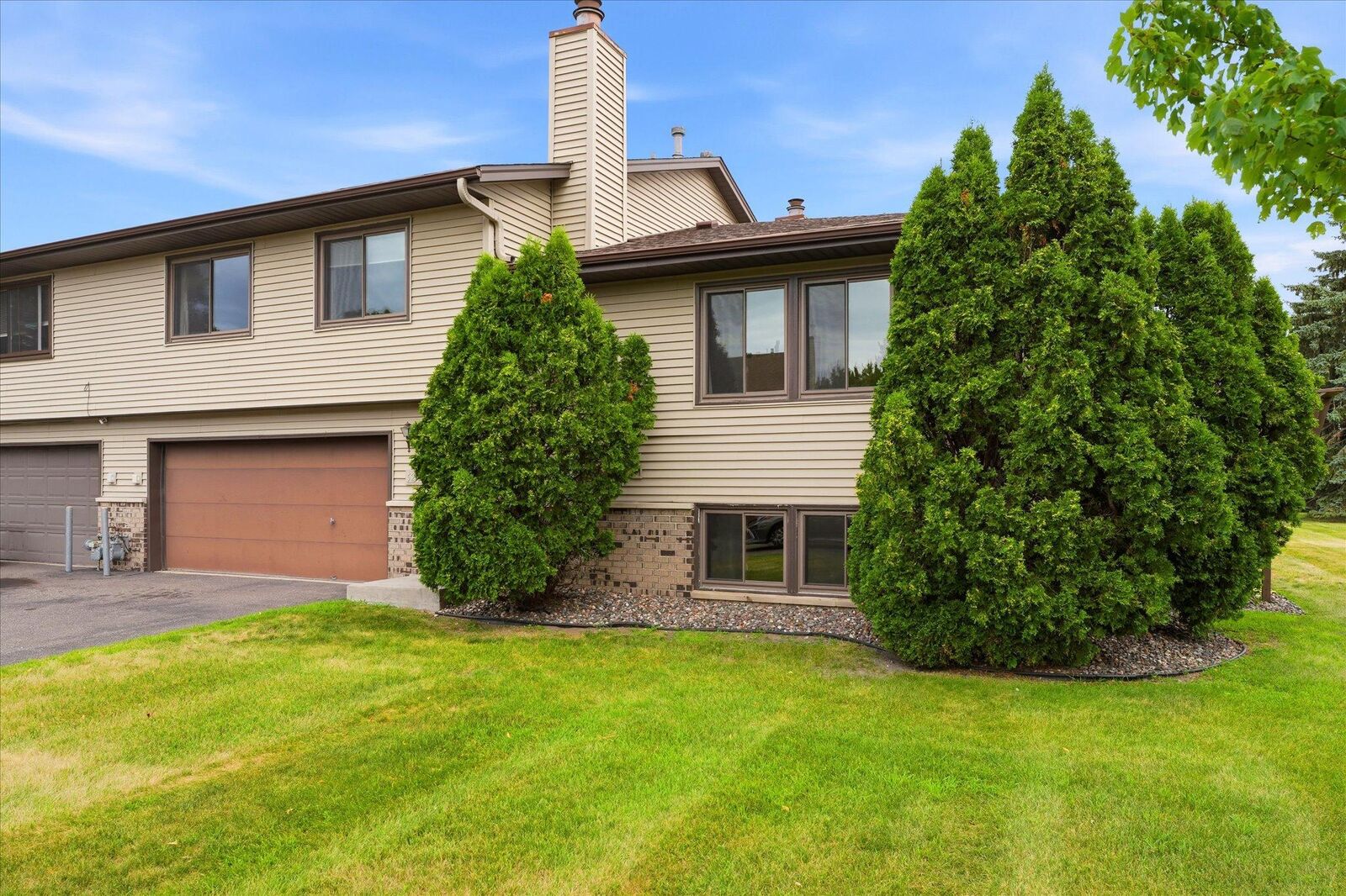 Property Photo:  5215 84th Court N  MN 55443 