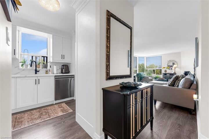Property Photo: 1270 Maple Crossing Boulevard 509 ON L7S 2J3
