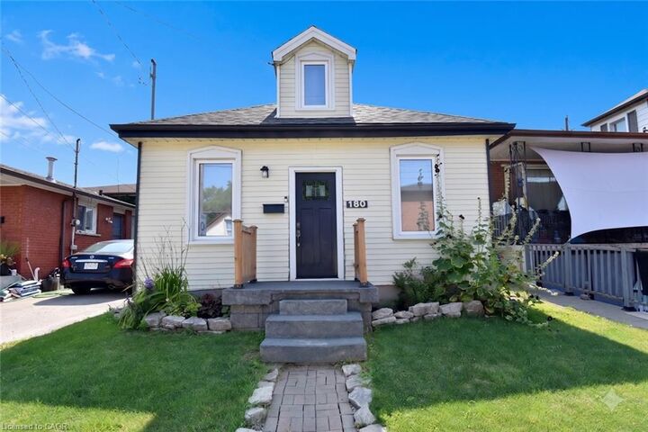 Property Photo:  180 Province Street N  ON L8H 4H8 